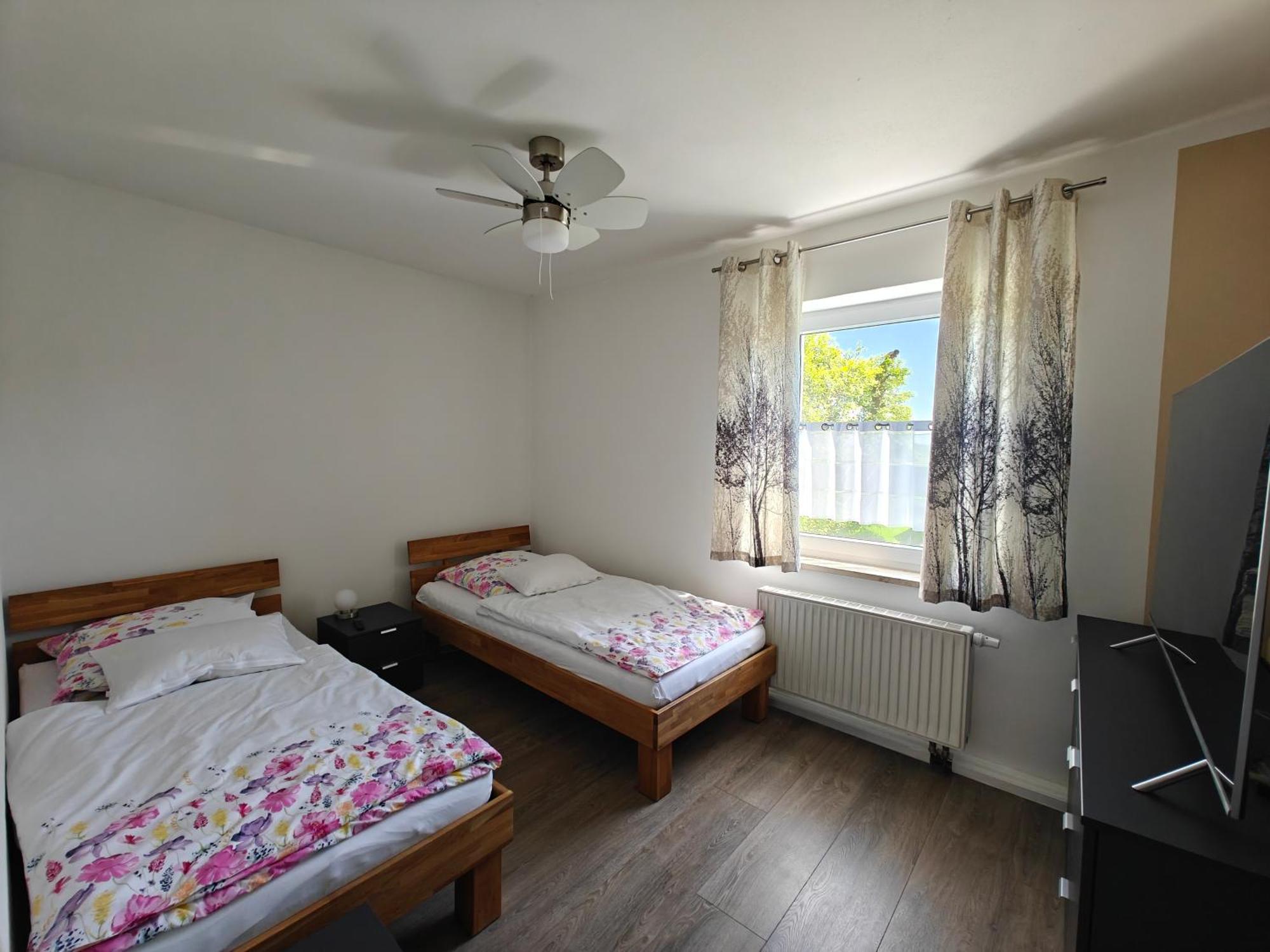 Apartment Kaufering Eksteriør bilde